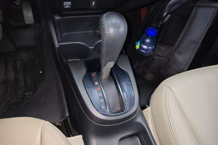 Used Honda Fit 2018 1.5L CVT Comfort Sunroof Version