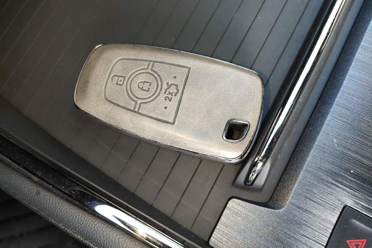 Used Ford Mondeo 2025 2.0T EcoBoost E Hybrid Sport Edition ST-Line
