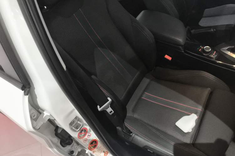 Used BMW 1 Series 2015 120i Sport Design Package
