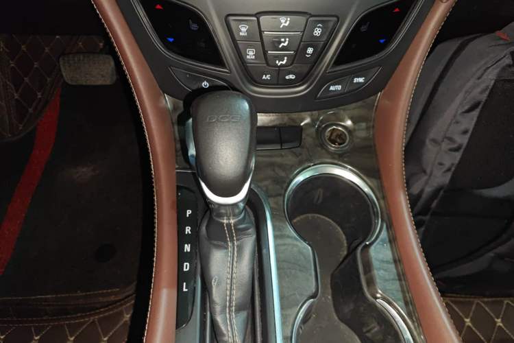 Used Buick Envision 2016 20T Two-Wheel-Drive Elite Model
