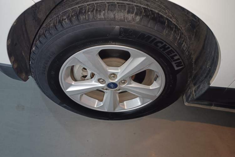 Used Ford Edge 2015 2.0T GTDi Two-Wheel-Drive Elite Edition