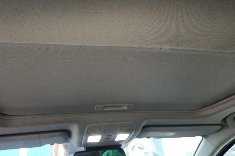 Used Mazda Mazda 3 Axela 2017 Hatchback 2.0L Automatic Sport Model China V Emission Standard
