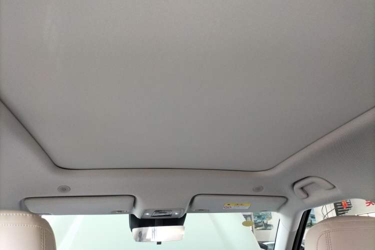 Used BYD Yuan UP 2025 Intelligent Driving Version 401 km Beyond-Range Edition