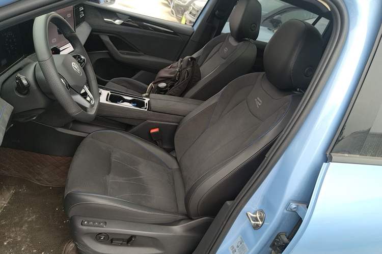 Used Volkswagen Tiguan L 2024 PRO 380TSI Four-Wheel Drive R-Line Prestige Edition
