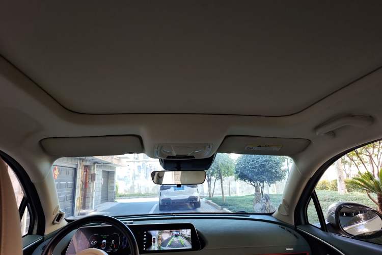 Used ORA Good Cat 2022 400km Standard Range Luxury Version Ternary Lithium
