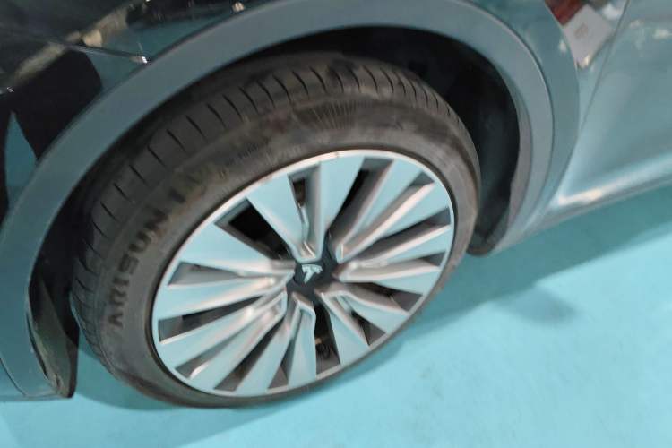 Used Tesla Model Y 2022 Revised Version Long-Range All-Wheel Drive
