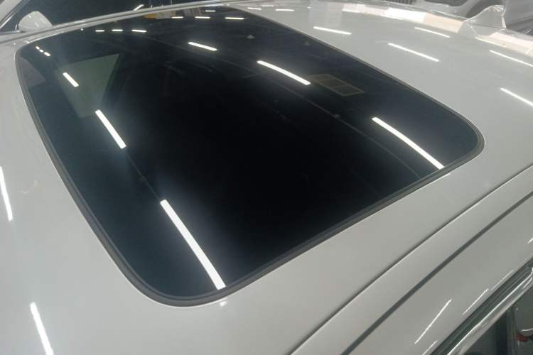 Used BMW 5 Series 2014 525Li Luxury Design Package
