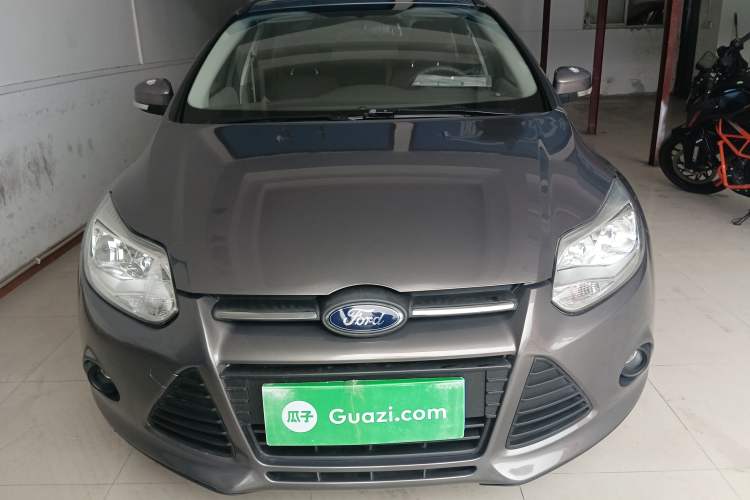Used Ford Focus 2012 Sedan 1.6L Automatic Comfort Model
