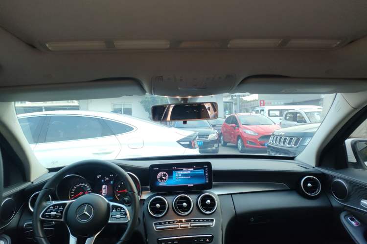 Used Mercedes-Benz C-Class 2019 C 180 L Fashion Edition Sport Version
