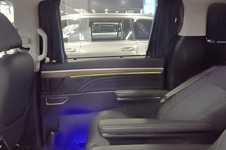 Used GAC Trumpchi M8 2023 Lingxiu Series 390T Luxury Edition
