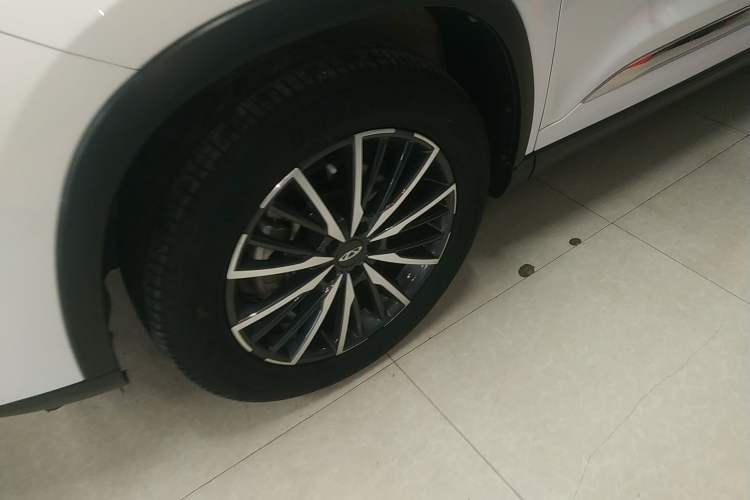 Used Chery Tiggo 8 PLUS 2022 290TGDI DCT Haoting Edition+
