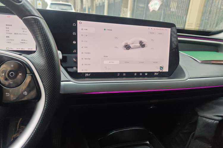 Used XPeng P7 2022 670E+