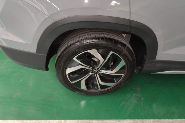 Used Volkswagen Tharu 2023 300TSI Two-Wheel-Drive Full Moon Edition