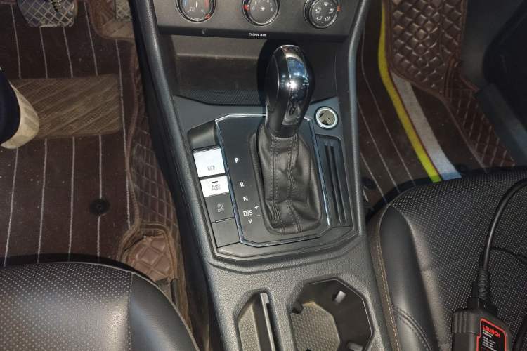 Used Volkswagen Lavida 2019 1.5L Automatic Comfort Edition China VI Standard