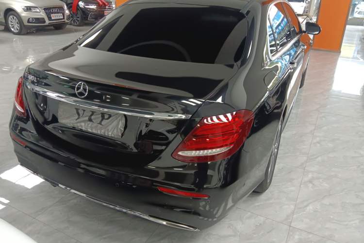 Used Mercedes-Benz E-Class 2020 E 300 L Sporty and Stylish Model
