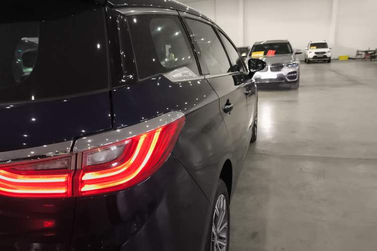 Used BYD Song MAX 2019 1.5T Automatic Smart Connect Ruiyi Sunroof Version 6 Seats China VI Standard