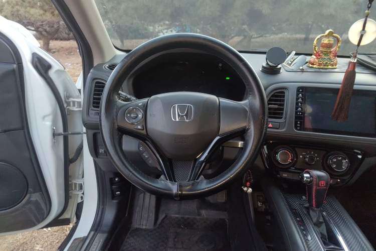 Used Honda Vezel 2020 1.5L CVT Pioneer Edition