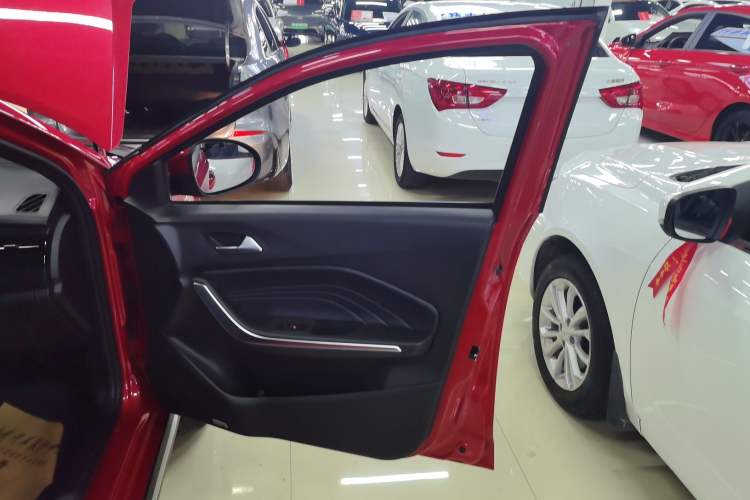 Used Chery Tiggo 3X 2021 PLUS 1.5L CVT Thrilling Red Date Edition
