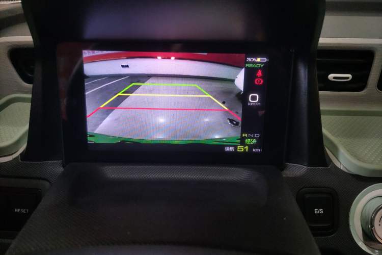 Used Wuling Hongguang MINIEV 2022 Macaron Premium Model – Lithium Iron Phosphate