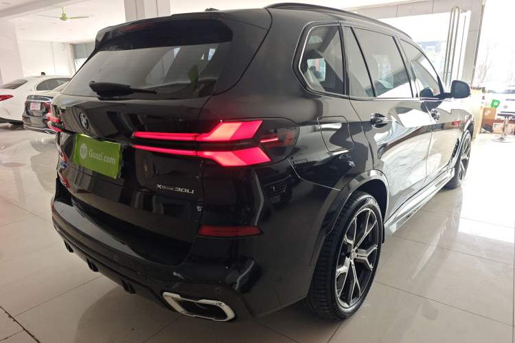 Used BMW X5 2023 xDrive 30Li Luxury M Sport Night Edition Package