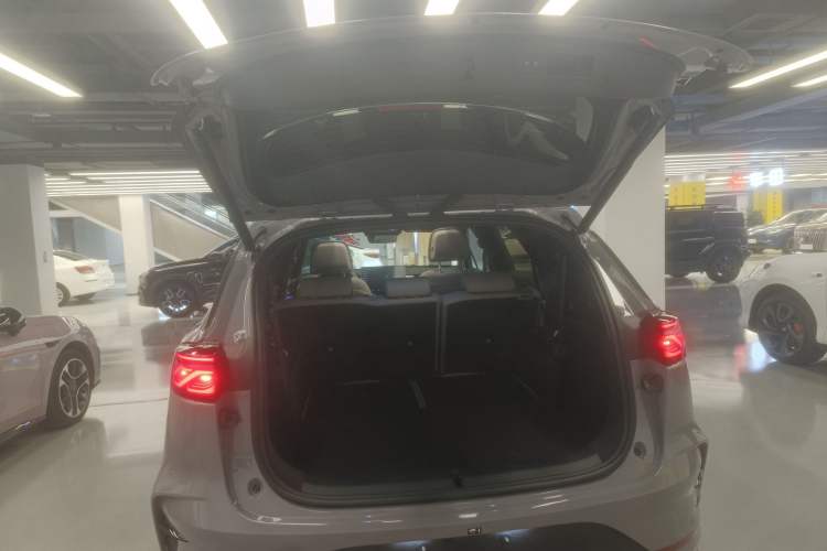 Used BYD Tang New Energy 2025 Intelligent Driving Version DM-i 115KM Flagship Edition
