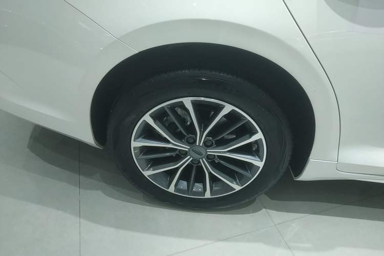 Used Geely Auto Preface 2023 1.5TD Fuyao Version