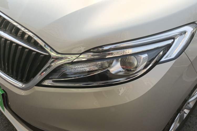 Used Buick GL8 2018 ES 28T Comfort Model China VI Standard
