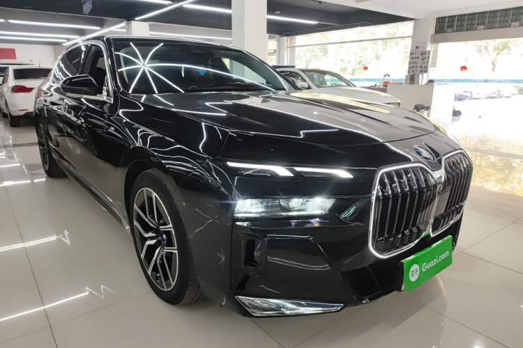 Used BMW 7 Series 2023 735Li M Sport Package