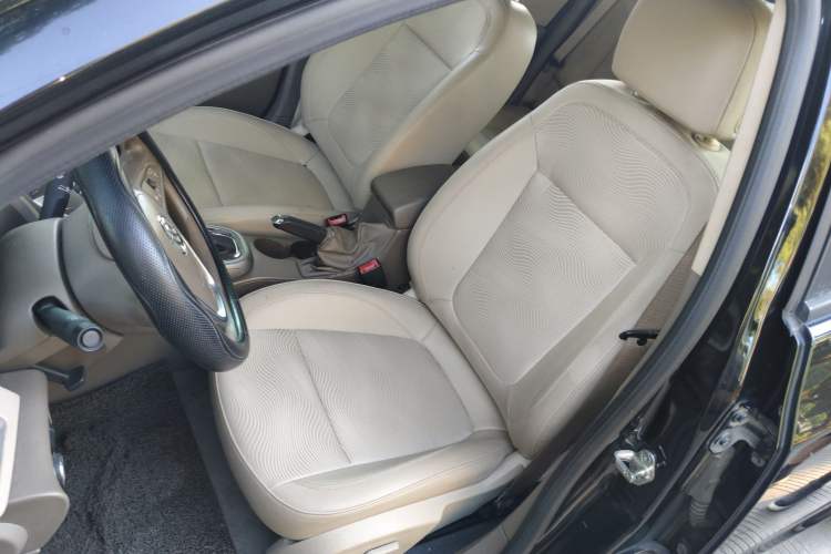 Used Buick GT 2013 GT 1.6L Automatic Fashion Edition
