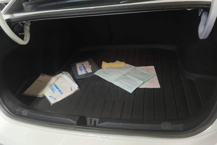 Used Volkswagen Lavida 2023 300TSI DSG Full-Comfort Edition
