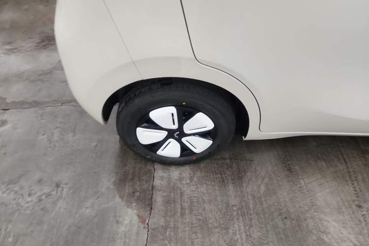 Used Wuling Hongguang MINIEV 2025 Four-Door Version Advanced Edition
