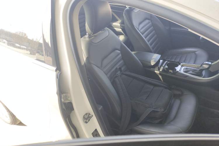 Used Ford Mondeo 2013 2.0L GTDi 200 Fashion Edition
