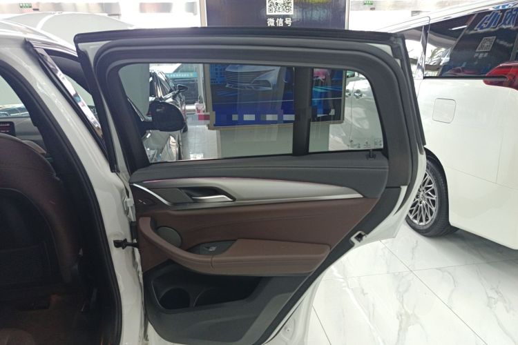 Used BMW X4 2021 xDrive 25i M Sport Night Edition package
