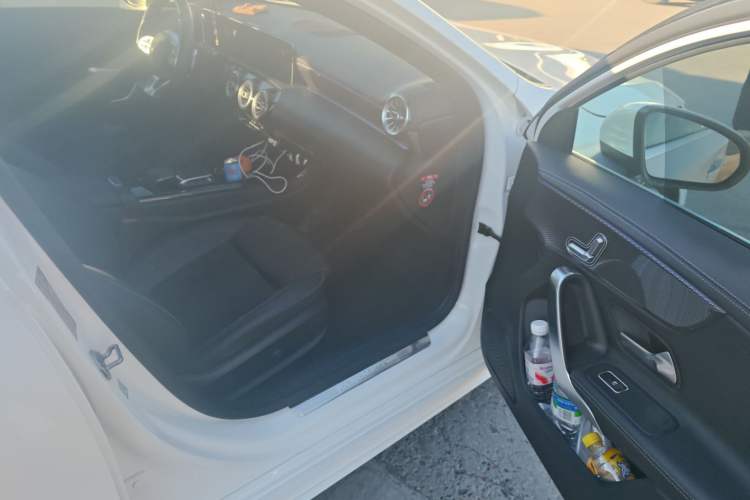 Used Mercedes-Benz A-Class 2020 Restyled A 200 L Sport Sedan Fashion Version