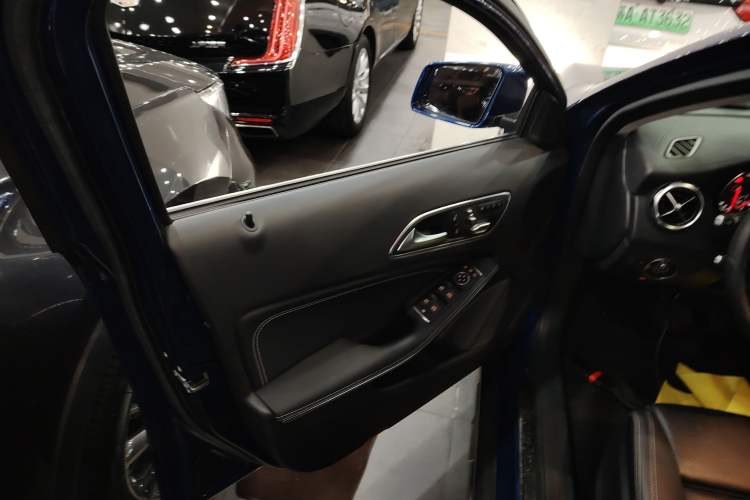 Used Mercedes-Benz GLA 2017 GLA 200 Fashion Model