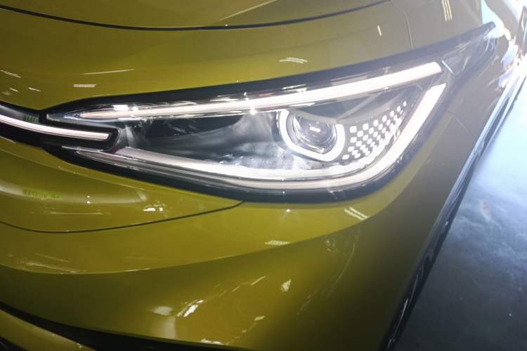 Used Volkswagen ID.4 X 2021 Pro Smart Long-Range Edition
