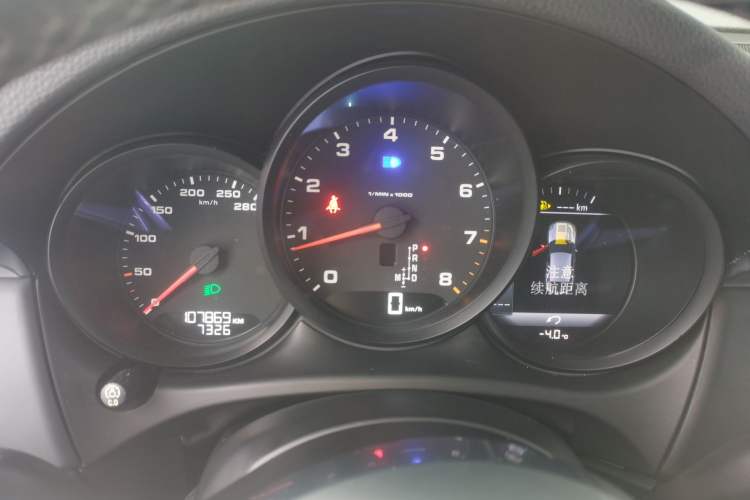 Used Porsche Macan 2017 Macan 2.0T