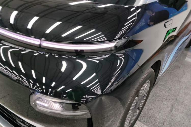 Used  LEVC L380 2024 100 kWh 6-Seater Two-Wheel Drive Air
