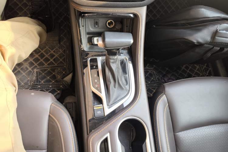 Used Changan CS35PLUS 2018 1.6L Automatic Smart Connect Version China V Standard