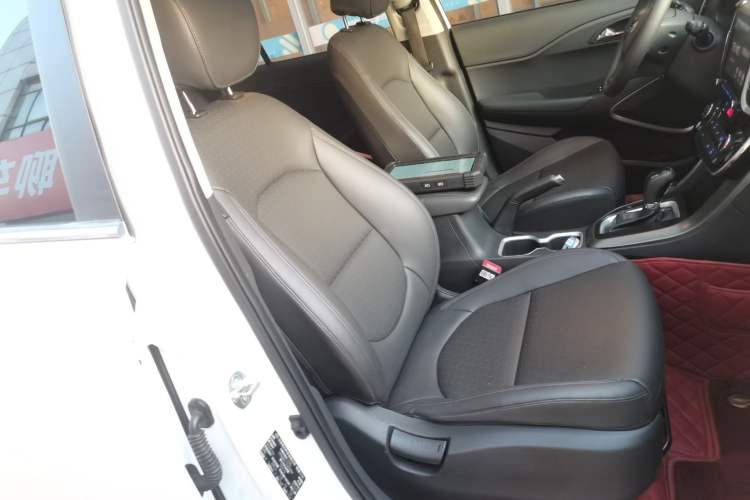 Used Hyundai ix35 2018 2.0L Automatic 2WD Zhiyong·Changxiang Edition
