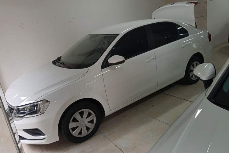 Used Volkswagen Jetta 2017 1.4L Manual Fashion Edition