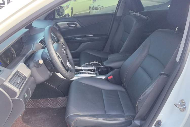 Used Honda Accord 2016 Hybrid 2.0L Sharp Edition
