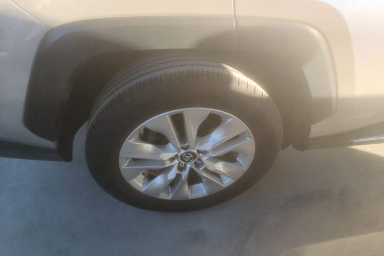 Used Toyota Wildlander 2020 2.0L CVT Two-Wheel Drive Leading Edition
