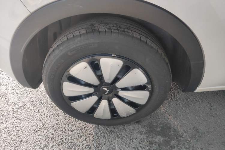 Used Wuling Bingo 2024 333 km Enjoyment Version
