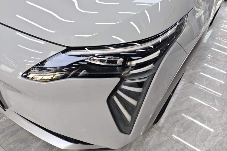 Used AION Y 2022 Plus 70 Smart Edition
