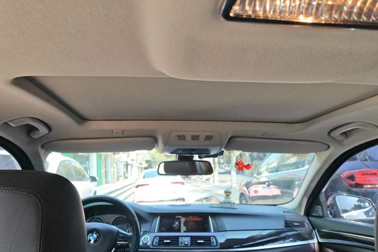 Used BMW 5 Series 2014 525Li Luxury Design Package