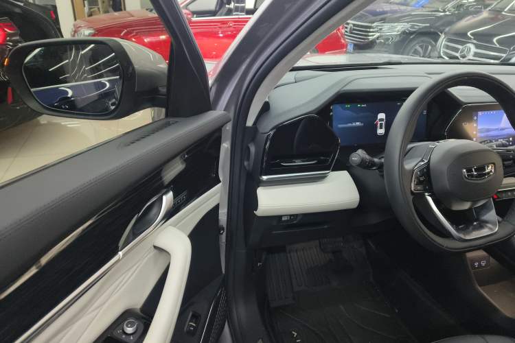 Used Geely Auto Monjaro L 2023 2.0TD High-Power Automatic Two-Wheel Drive Flagship Version
