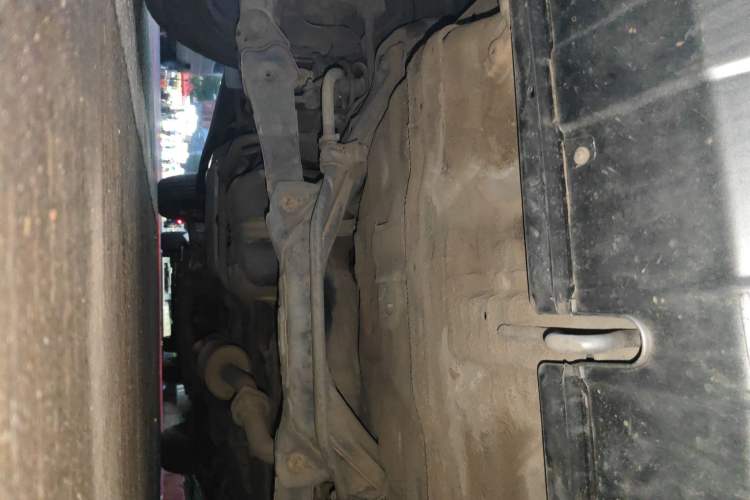 Used Haval H6 2014 Sport Edition 2.0T Diesel Manual Two-Wheel-Drive Elite Model
