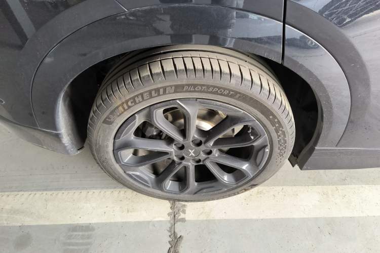 Used XPeng G6 2025 625 Long-Range Max Tech Edition