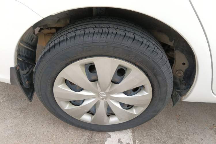 Used Toyota YARiS L 2017 1.5E CVT Dynamic Edition
